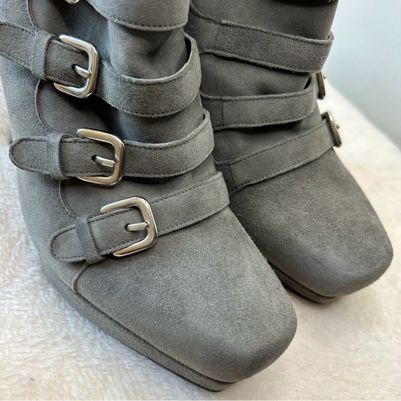 Stuart Weitzman Gray Suede Military Style Boots - Picture 2 of 13